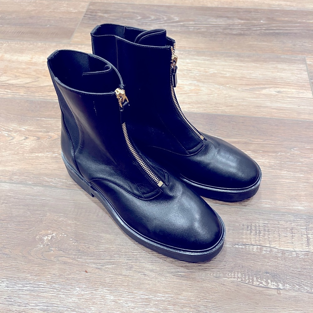Stuart Weitzman Black Leather Ankle Booties